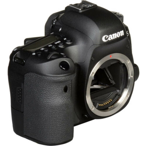 Canon EOS 6D Mark II Body15