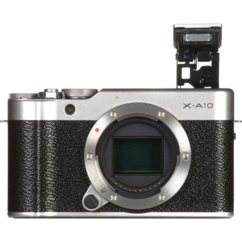 Fujifilm X-A10 Sliver + 16-50mm OIS II 18
