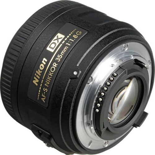 Nikon AF-S DX NIKKOR 35mm f1.8G 3