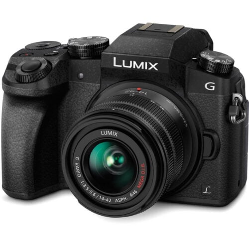 Panasonic Lumix G7 Bundled 14-42mm Black DMC-G7KGC-K  (ประกันศูนย์ 1 ปี)