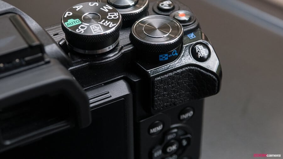 Review Olympus OMD EM10 MK3 900px 1160524