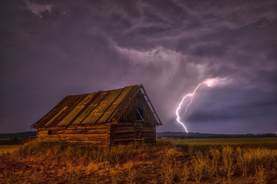 Tips : กางตำรา ล่าฟ้าผ่ากันเถอะ Lightning Photography 