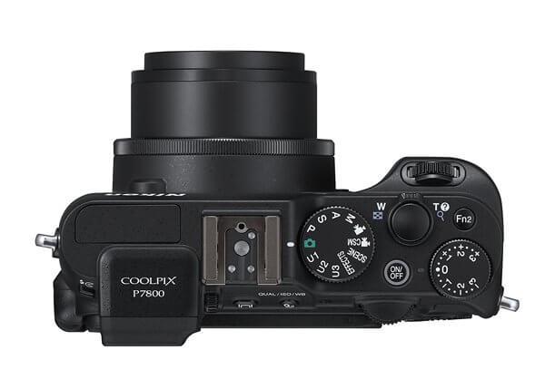 เปิดตัว Nikon Coolpix P7800 ดูเหมือนกัน...แต่จริงๆแล้ว"แตกต่าง" 