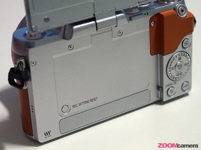 Panasonic GF7 Review 6