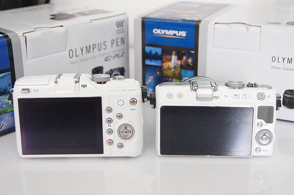 Unboxing : แกะกล่องกล้องสุดร้อน Olympus E-PL3