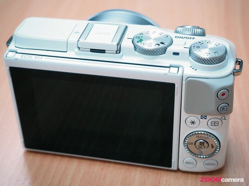แกะกล่อง Canon EOS M3 5 Canon EOS M3 Unbox 4