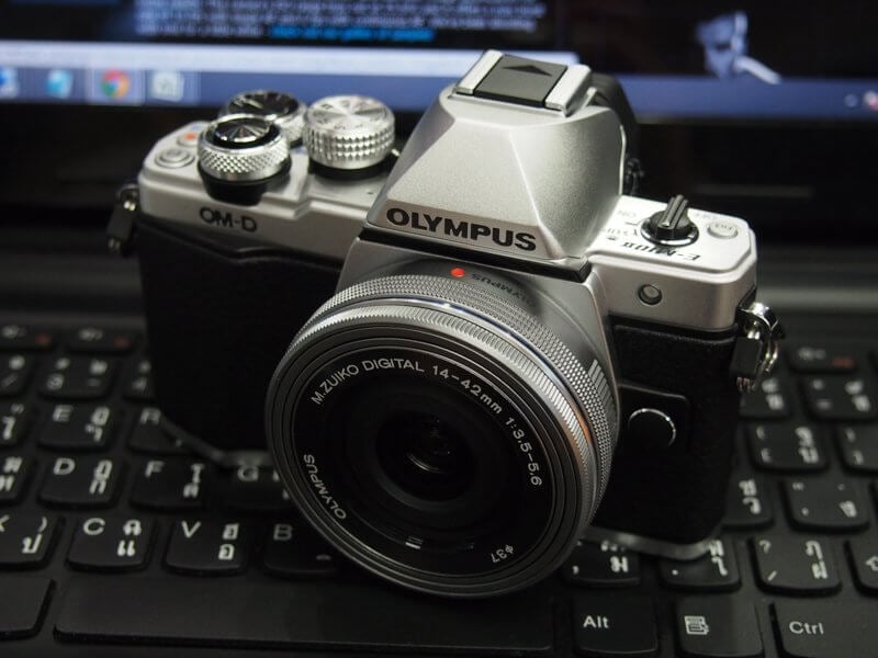  เปิดตัวพร้อมวางขาย Olympus OM-D E-M10 Mark II แล้ววันนี้ครั้งแรกที่ ZoomCamera 