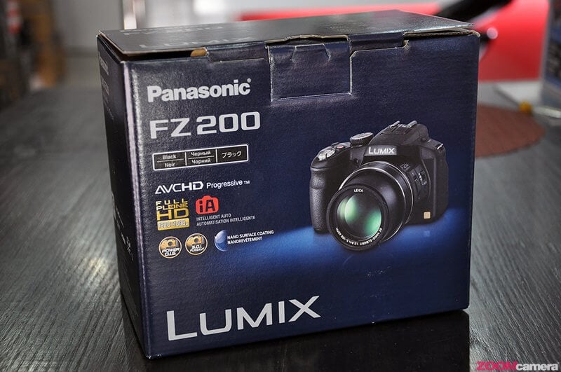 Unboxing & Mini Review Panasonic Lumix FZ200 2 Panasonic FZ200 Image 1