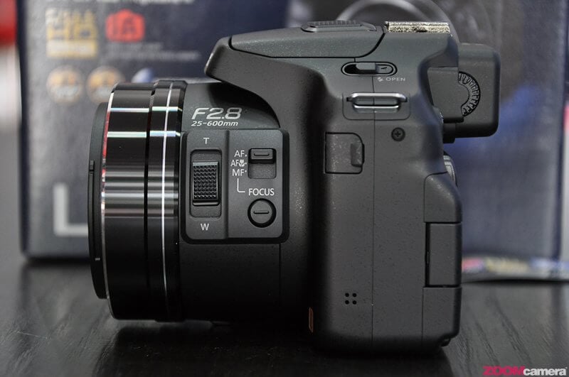 Unboxing & Mini Review Panasonic Lumix FZ200 10 Panasonic FZ200 Image 9