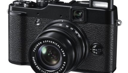 เปิดตัวกล้อง Fuji Finepix X10 58 x10