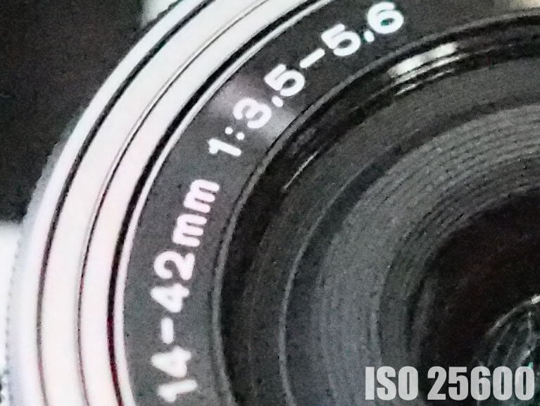 เปิดตัว Olympus OM-D E-M10 ลูกไม้หล่นไม่ไกลต้น พร้อมเลนส์ใหม่อีก 3