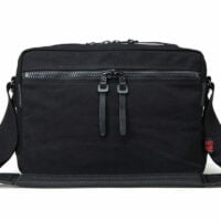 Artisan & Artist ACAM-3000 Canvas Camera Bag Black