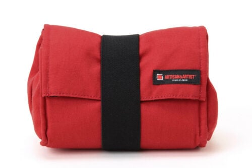 Artisan & Artist ACAM-76 Camera Pouch red