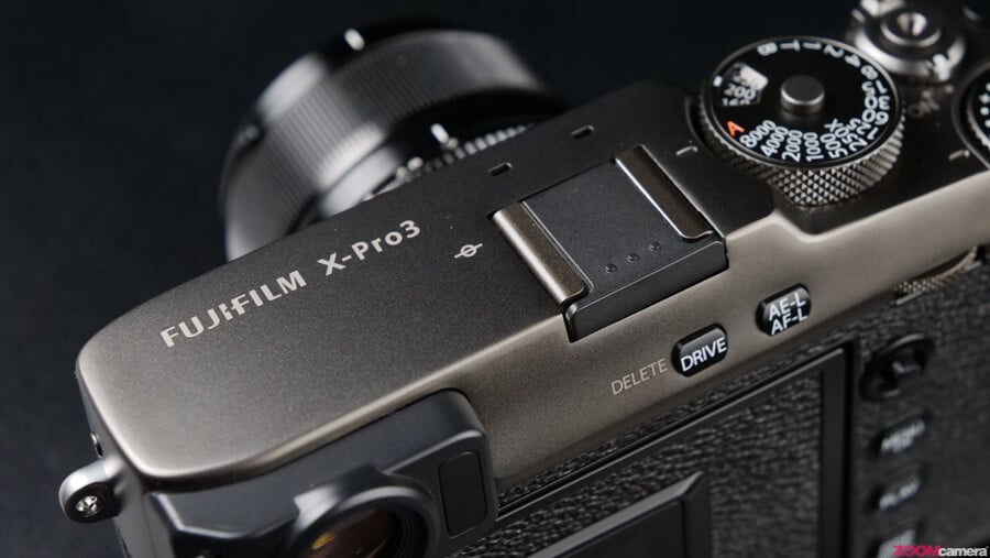 รีวิว Fujifilm X-Pro 3 สัมผัส Analog ในยุค Digital (Update) 12 Fujifilm X-Pro 3 logo