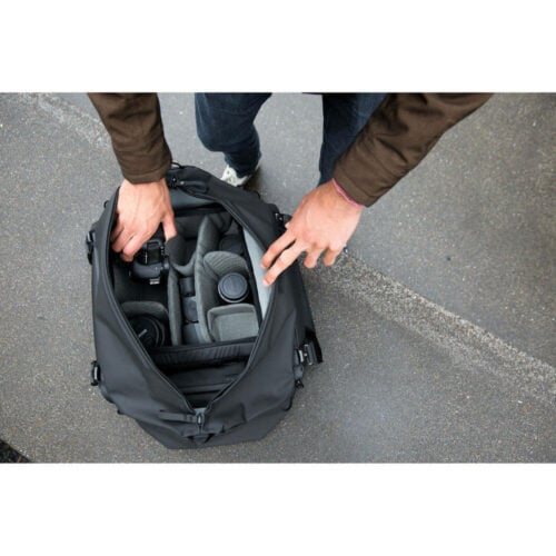 Peak Design Travel Duffel Waterproof Bag 35L (ประกันศูนย์) 4 Peak Design Travel Duffel Waterproof Bag 35L (ประกันศูนย์) - Image 4