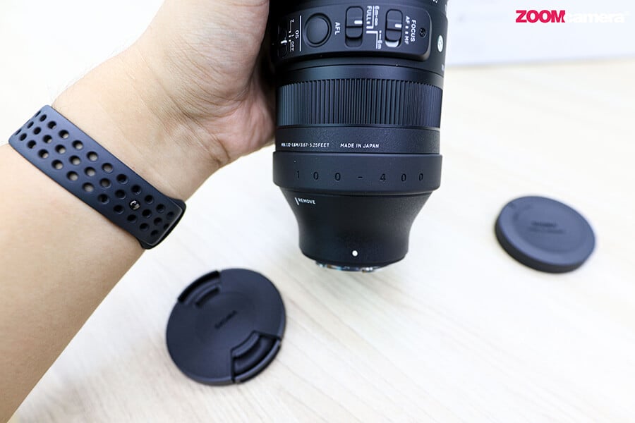 รีวิว SIGMA 100-400mm F5-6.3 DG DN OS for Sony mount / L-mount เลนส์ซูมเทเลโฟโต้ ตัวจบราคาย่อมเยาว์ ถูกใจสาย Landscape และ Wildlife 8 Sigma-100-400mm-for-Sony-and-L-mount_side-view-mount