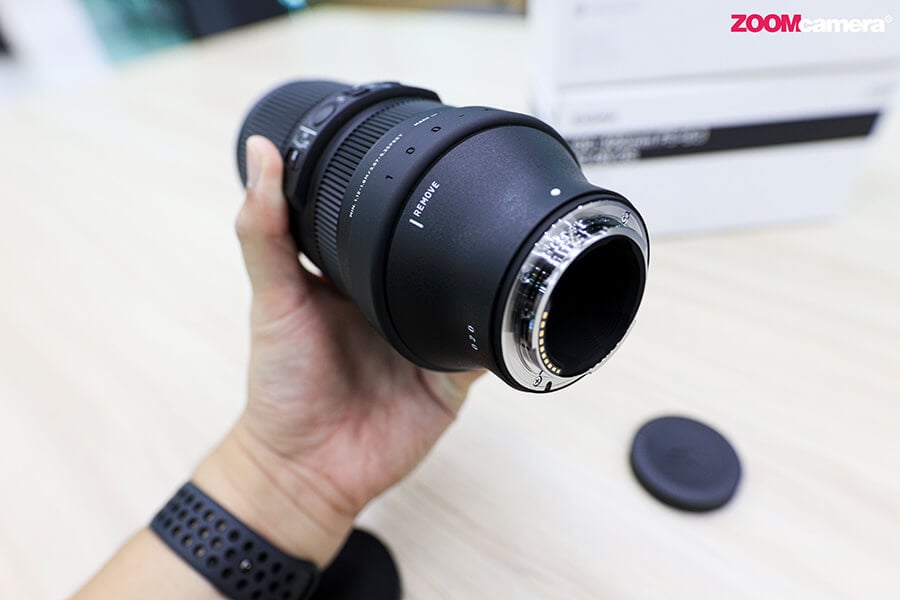 รีวิว SIGMA 100-400mm F5-6.3 DG DN OS for Sony mount / L-mount เลนส์ซูมเทเลโฟโต้ ตัวจบราคาย่อมเยาว์ ถูกใจสาย Landscape และ Wildlife 9 Sigma-100-400mm-for-Sony-and-L-mount_side-view_2