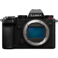 panasonic lumix s5