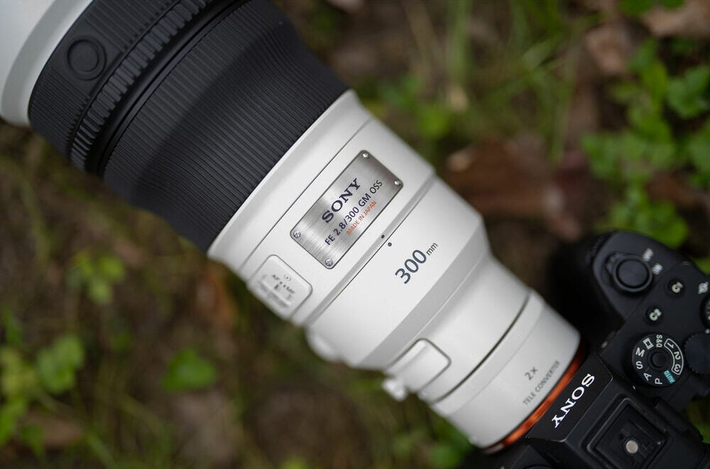 Sony FE 300mm f2.8 GM OSS Lens (Sony E)