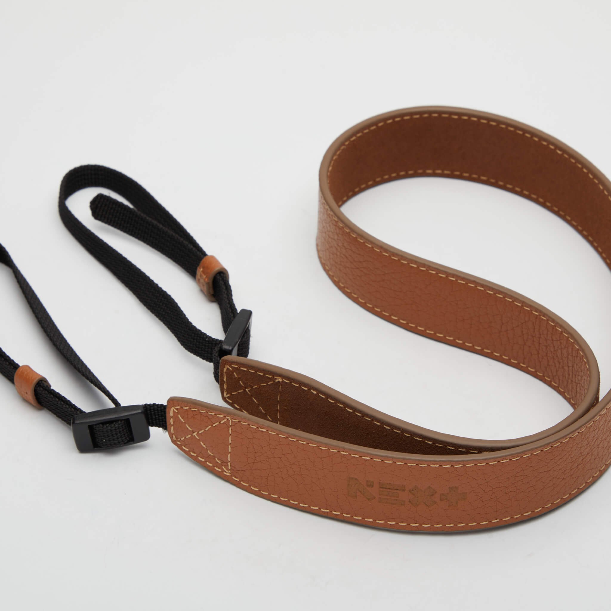 NEXT Neck Strap AVEDON Series Leather & Nylon W: 3cm /L: 100-120cm 29 20200408 AVE02 005