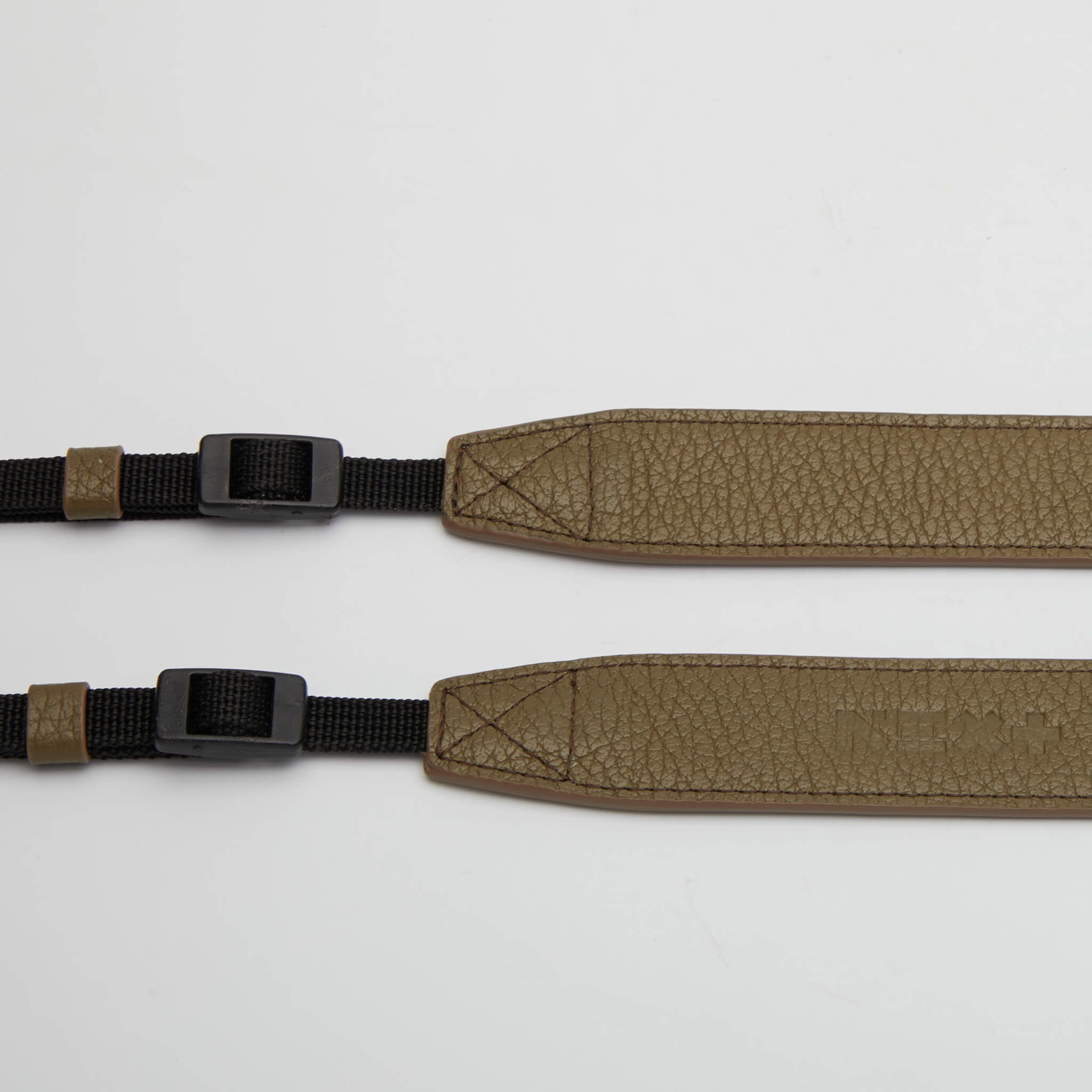 NEXT Neck Strap AVEDON Series Leather & Nylon W: 3cm /L: 100-120cm 39 20200408 AVE03 008