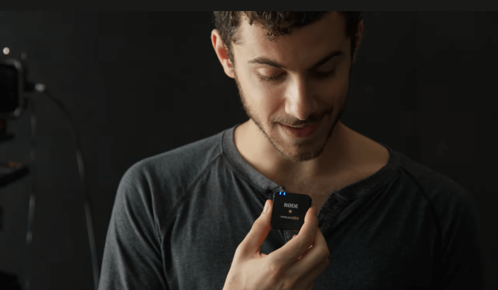 Rode wireless Go ii รีวิวไมค์ไวเลสรุ่นใหม่ ไฉไลกว่าเดิม มี 2 ตัวส่ง 1 ตัวรับ บันทึกเสียงได้ด้วยตัวเอง ใช้งานได้ทั้งกล้องถ่ายภาพ คอมพิวเตอร์ และ สมาร์ทโฟนทุกรุ่น 13 RODE-wireless-GO-II-update-new-standalone-recorder