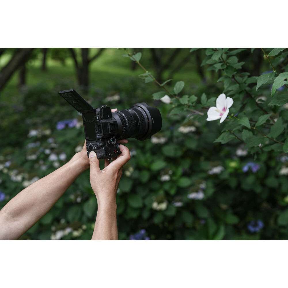 Sony a7R V Mirrorless Camera