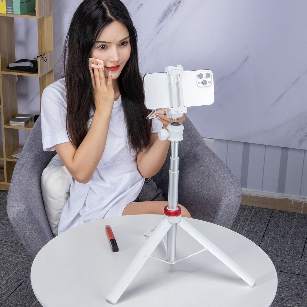 Ulanzi MT-44 Extendable Vlog Tripod -White 2503A