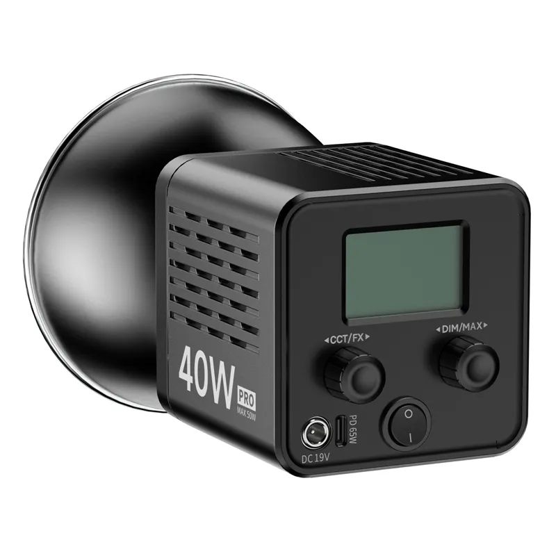 Ulanzi L023 40W Pro Portable LED Video Light (L023) (ประกันศูนย์) 4 Ulanzi L023 40W Pro Portable LED Video Light