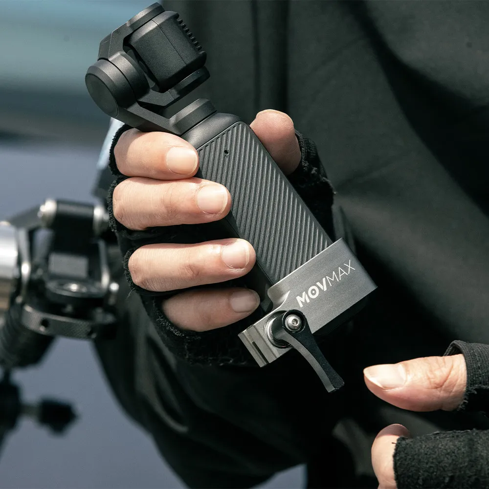 Movmax Blade Arm อุปกรณ์ช่วยยึดกล้องติดกับรถถ่าย Rolling Shot สำหรับ DJI Osmo Pocket 3 จากค่าย Vaxis 15 MOVMAX Hoop Connector For Blade Arm