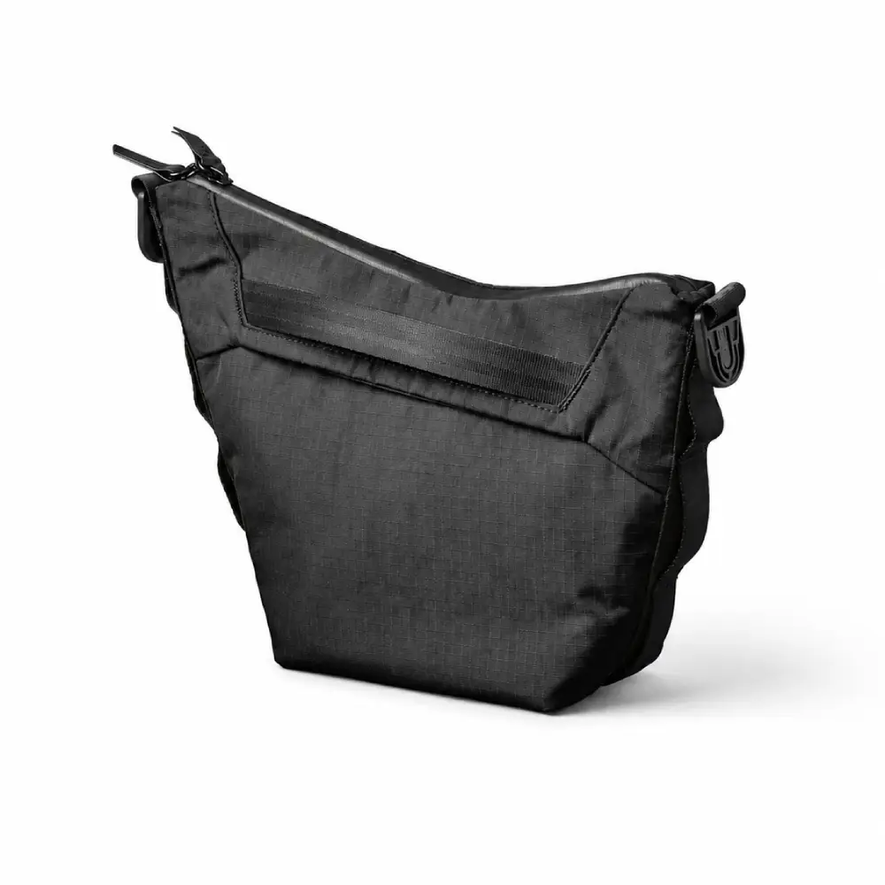 Alpaka Flow Satchel 2L (ประกันศูนย์) 3 Alpaka Flow Satchel 2L