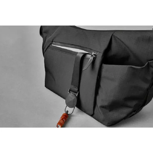 Alpaka Flow Satchel 4L Axoflux Black/Axoflux Green กระเป๋ากล้อง 5 Alpaka Flow Satchel 4L สี Axoflux Black