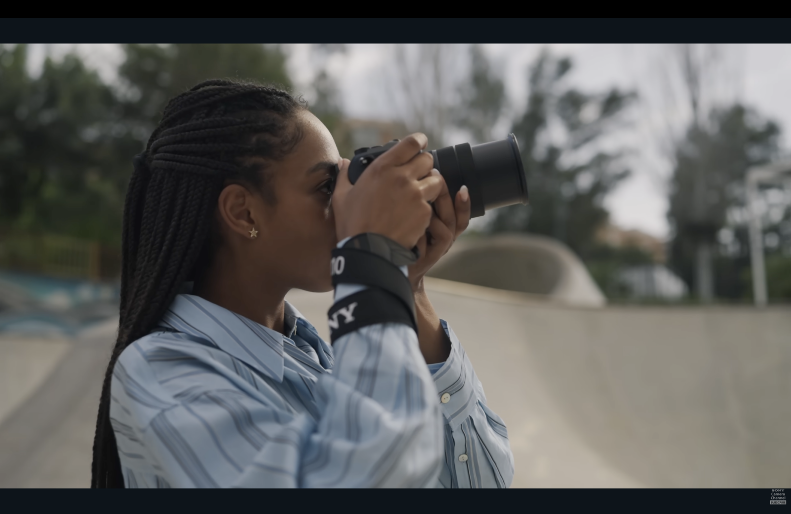 Sony RX10 V กล้องซูมไกล All-in-One มาพร้อมเลนส์ 24–600mm และ ระบบAI Autofocus ถ่ายวิดีโอ 4K 120p ได้ ถูกใจสายท่องเที่ยว 19 Sony RX10V 2